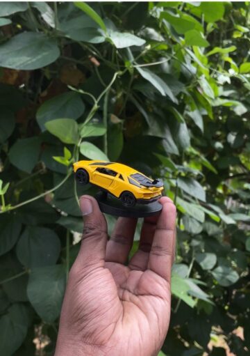 Drifting car (Yellow)